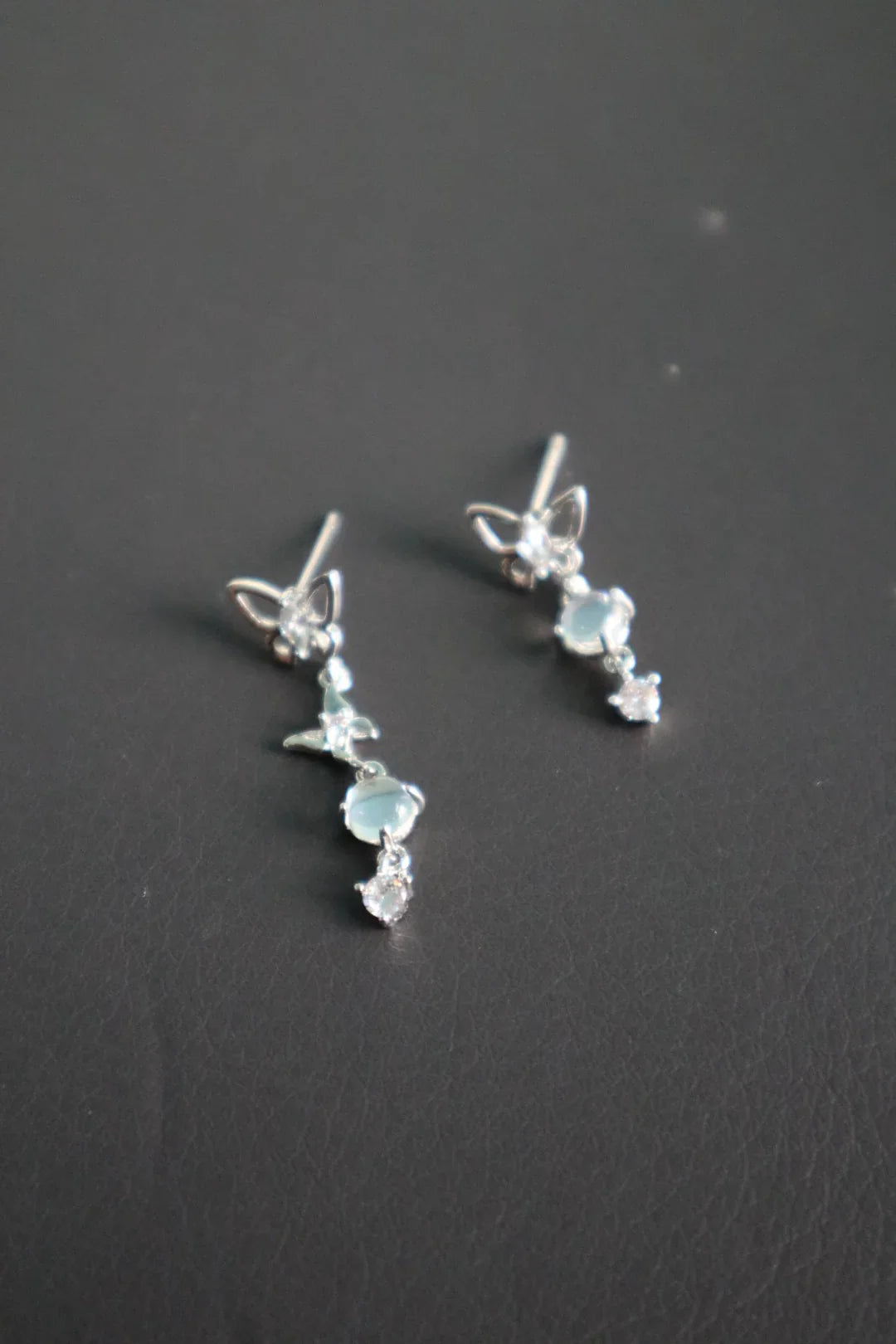 Kelebek Dangle Küpe