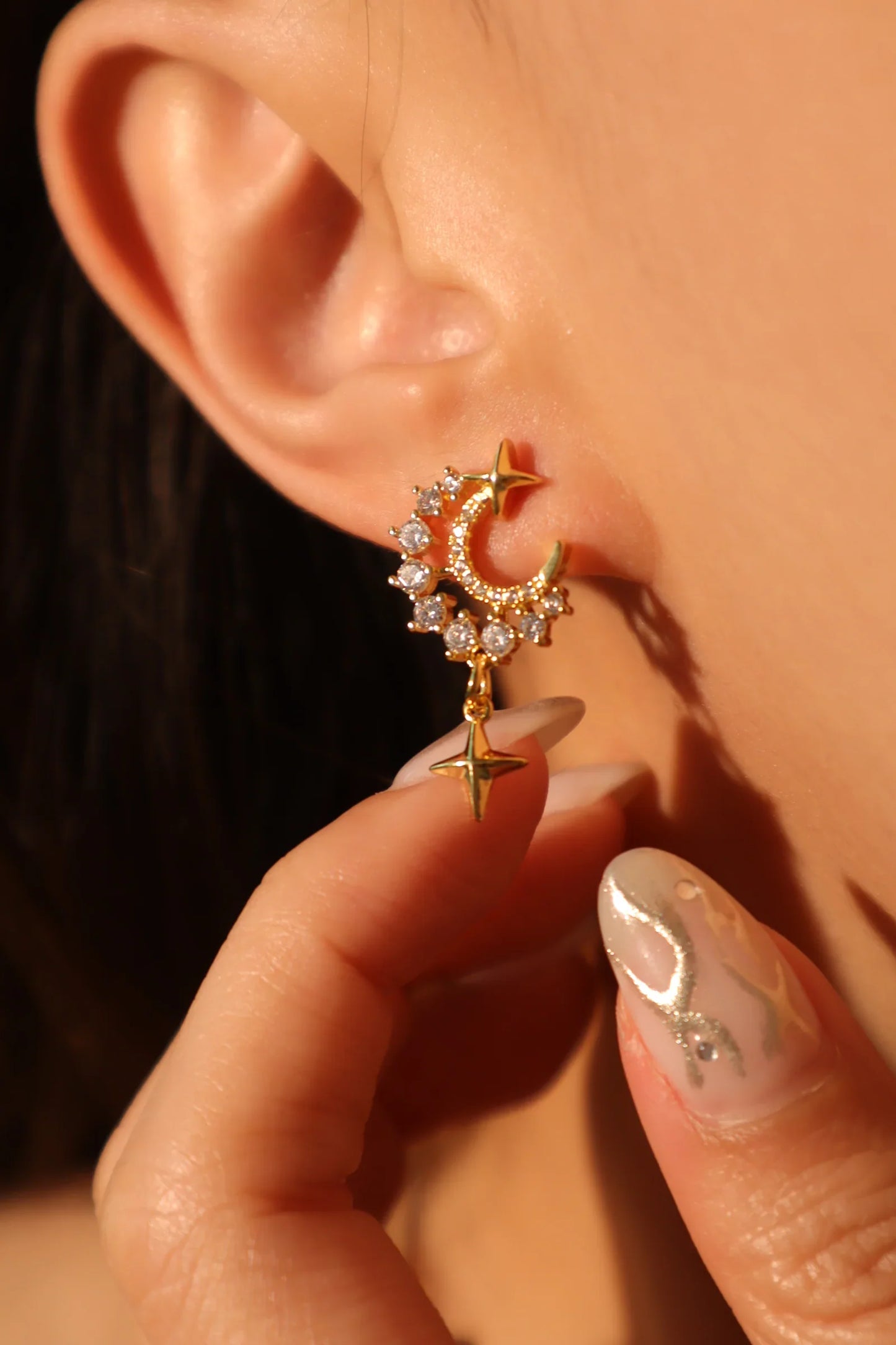 Altın Gece Yıldızı Küpe