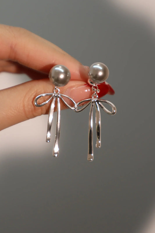 Gümüş Kurdele Küpe