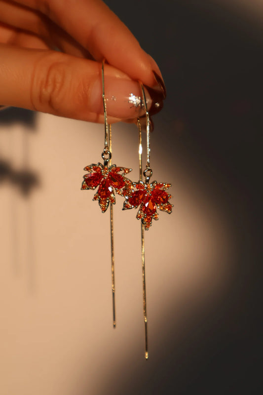 Kızıl Yaprak Dangle Küpe
