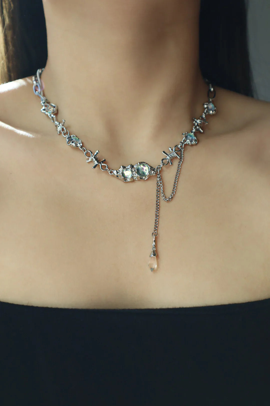 Opal Twist Kolye