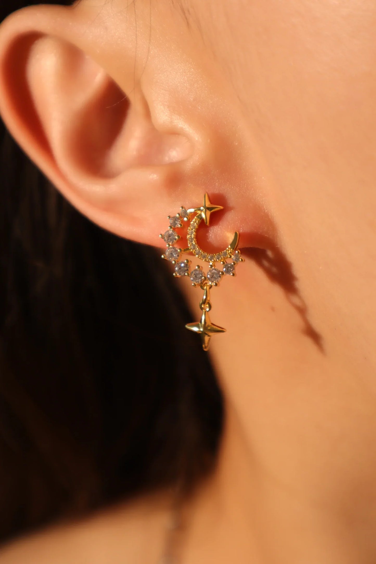 Altın Gece Yıldızı Küpe