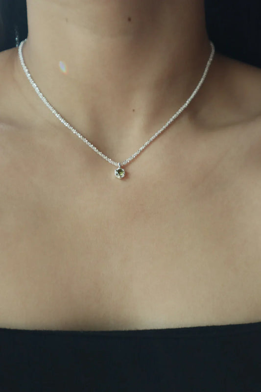 Yeşil Işıltılı Kolye